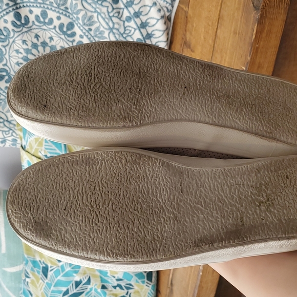 Old Navy Blush Slip On Sneaker sz 8 - Picture 2 of 7